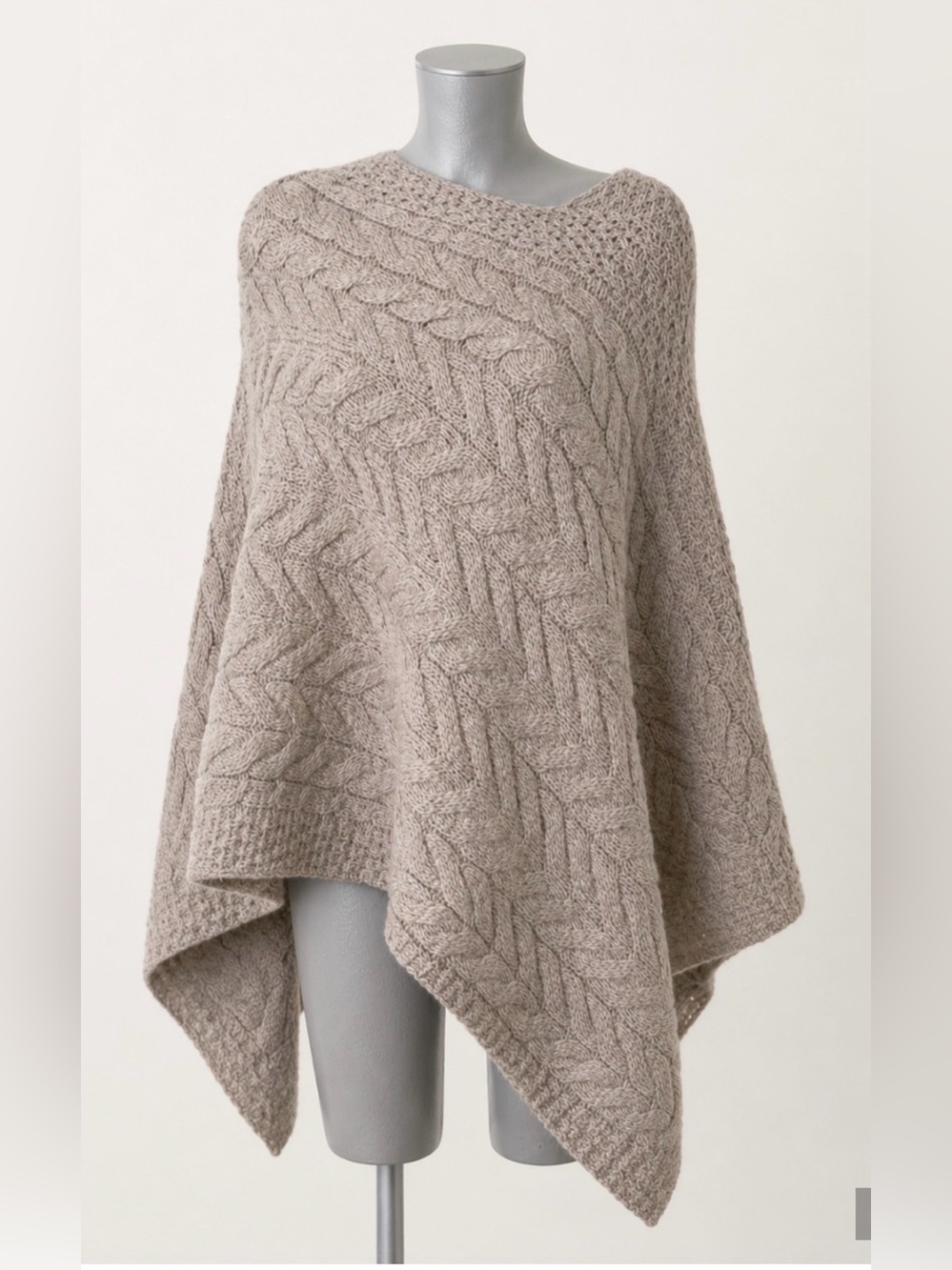 NEW KILRONAN KNITWEAR WICKER MERINO WOOL V-NECK PONCHO SWEATER COAT SZ XS/S